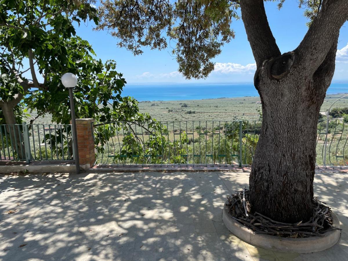 Villetta - Qui Dove Il Mare Luccica - Affitti Brevi Italia Monte SantʼAngelo Exterior foto